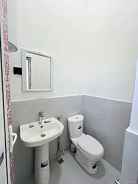 Kirayə verilir obyekt 90 m²