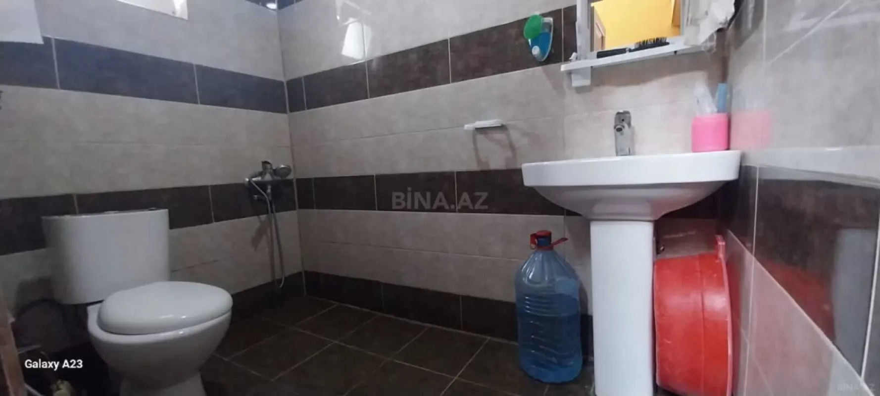 Kirayə verilir 5 otaqlı həyət evi 130 m²