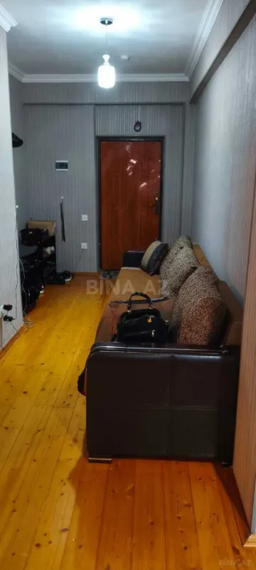 Satılır 2 otaqlı mənzil 85 m²