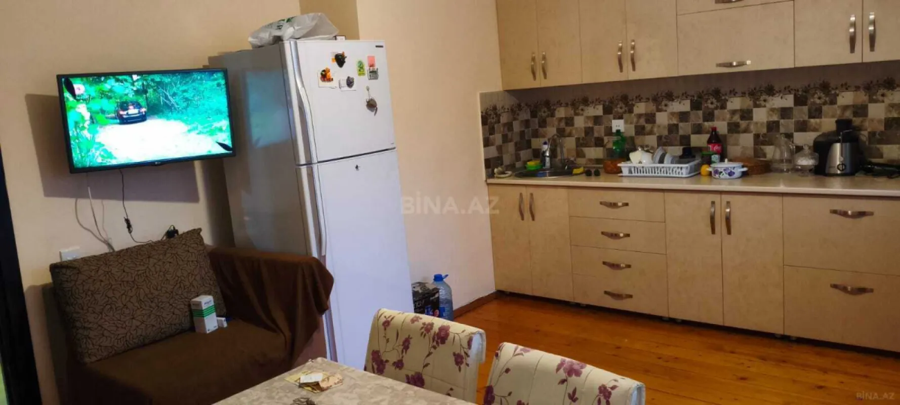 Satılır 2 otaqlı mənzil 85 m²