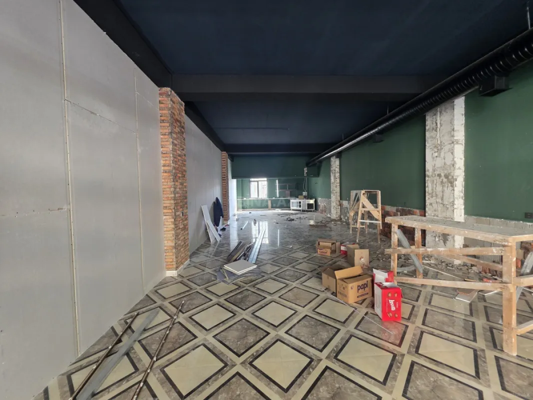 Kirayə verilir obyekt 110 m²