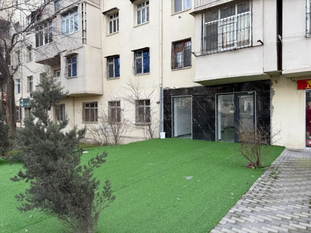 Satılır obyekt 70 m²