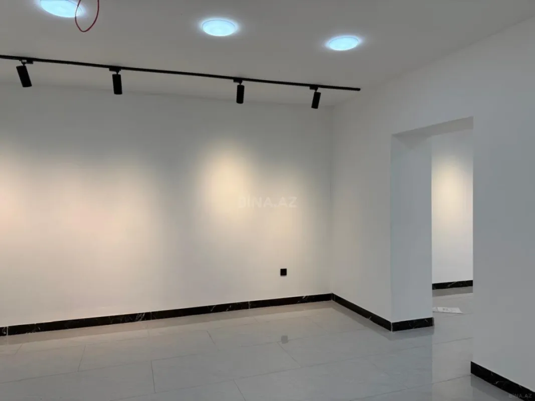 Satılır obyekt 70 m²