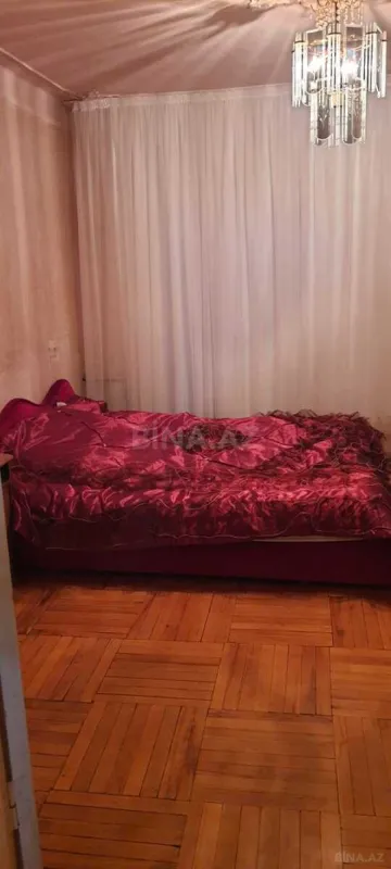 Satılır 2 otaqlı mənzil 70 m²