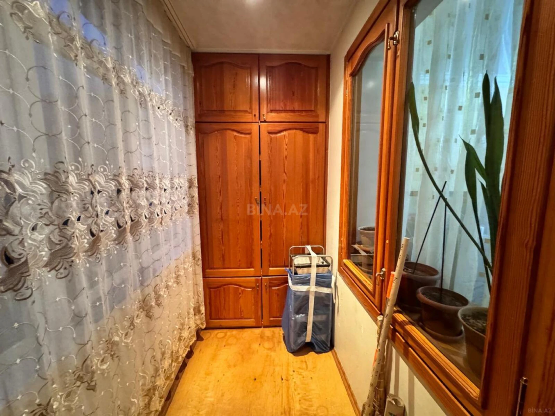 Satılır 2 otaqlı mənzil 55 m²