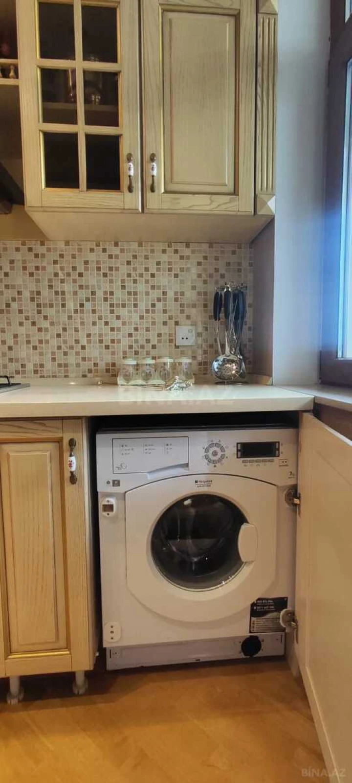 Kirayə verilir 2 otaqlı mənzil 100 m²