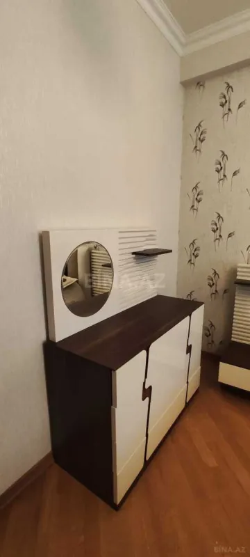 Kirayə verilir 2 otaqlı mənzil 100 m²