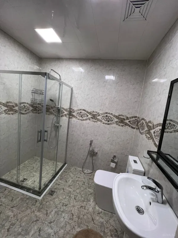 Kirayə verilir 2 otaqlı mənzil 55 m²