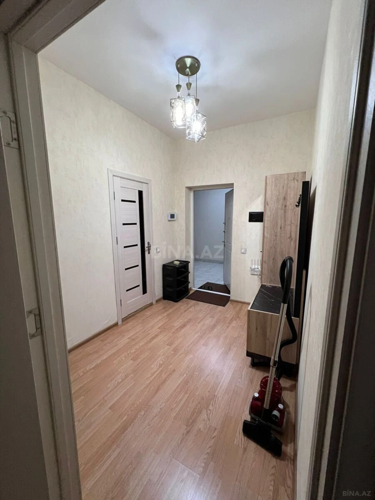 Kirayə verilir 2 otaqlı mənzil 55 m²