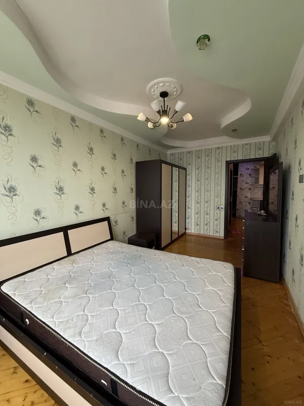 Satılır 3 otaqlı mənzil 82 m²