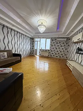 Satılır 3 otaqlı mənzil 82 m²