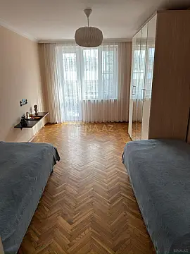 Satılır 3 otaqlı mənzil 78 m²