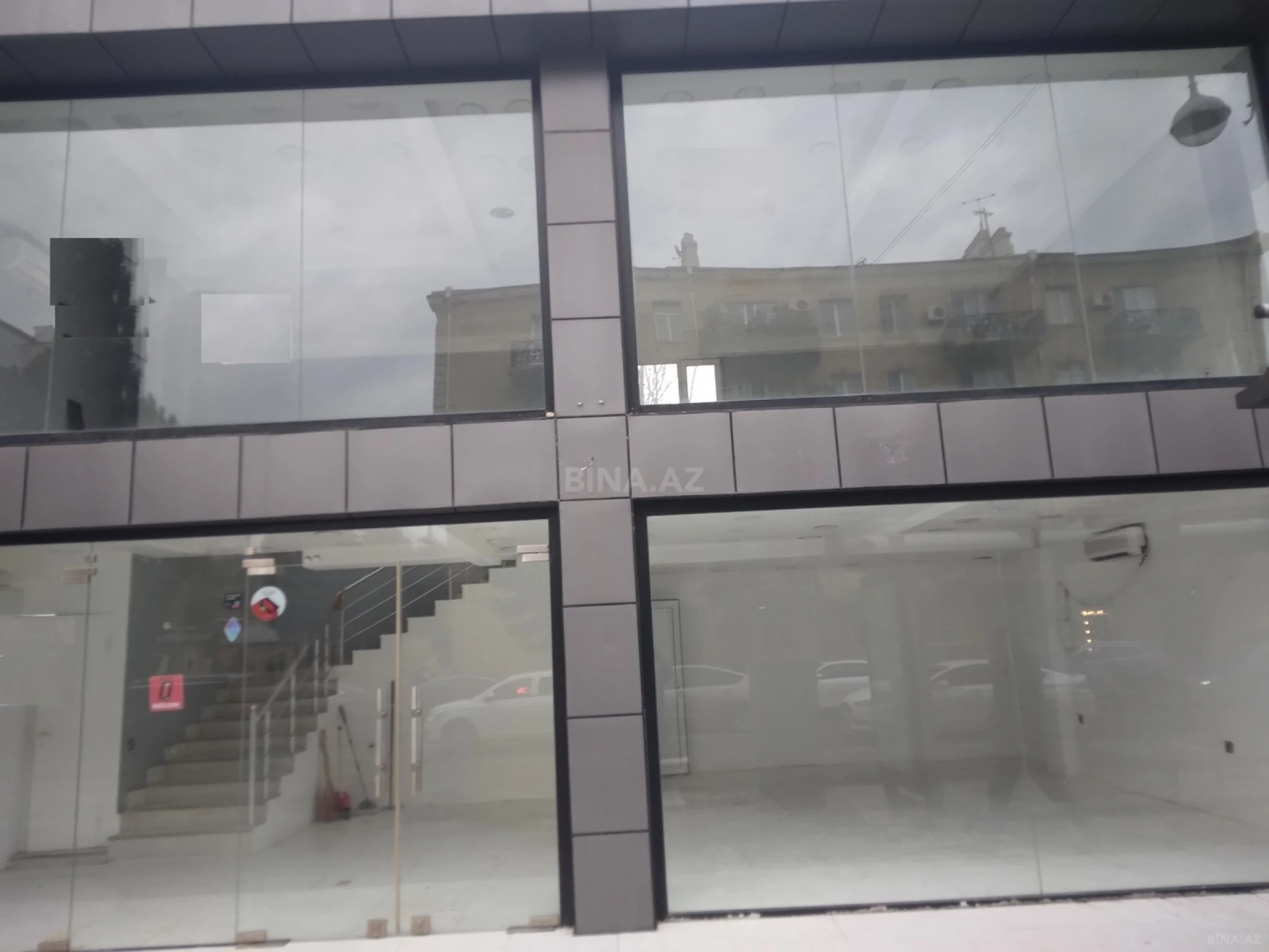 Kirayə verilir obyekt 105 m²