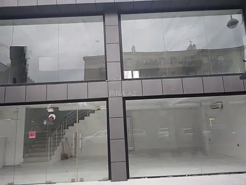 Kirayə verilir obyekt 105 m²