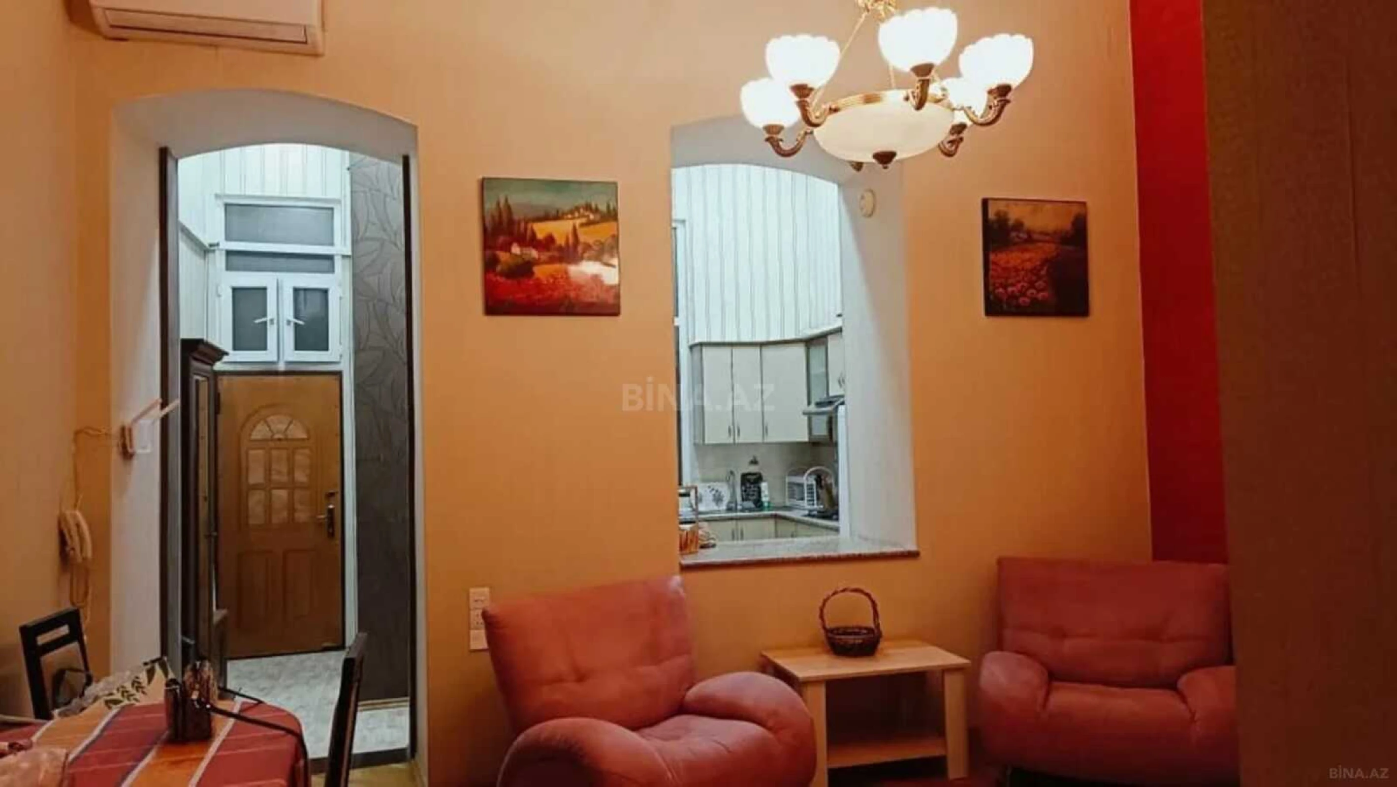 Satılır 2 otaqlı mənzil 55 m²