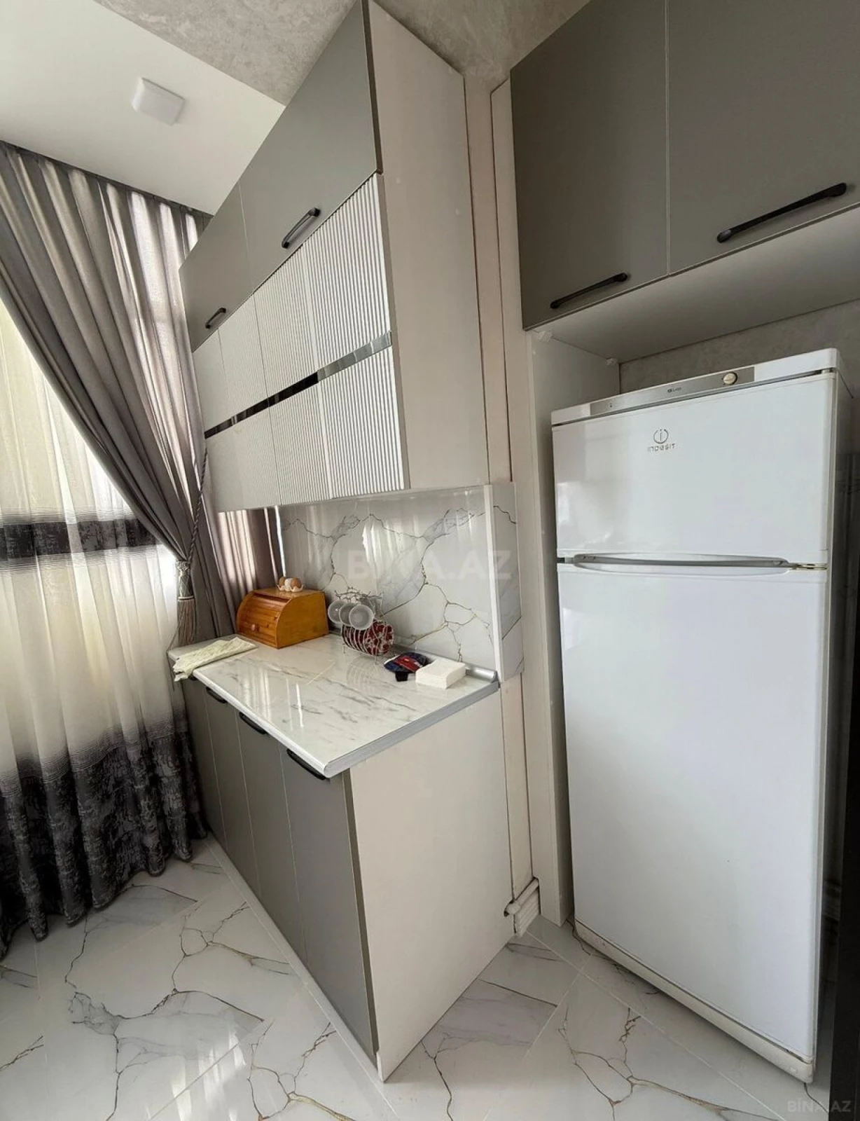 Kirayə verilir 2 otaqlı mənzil 65 m²