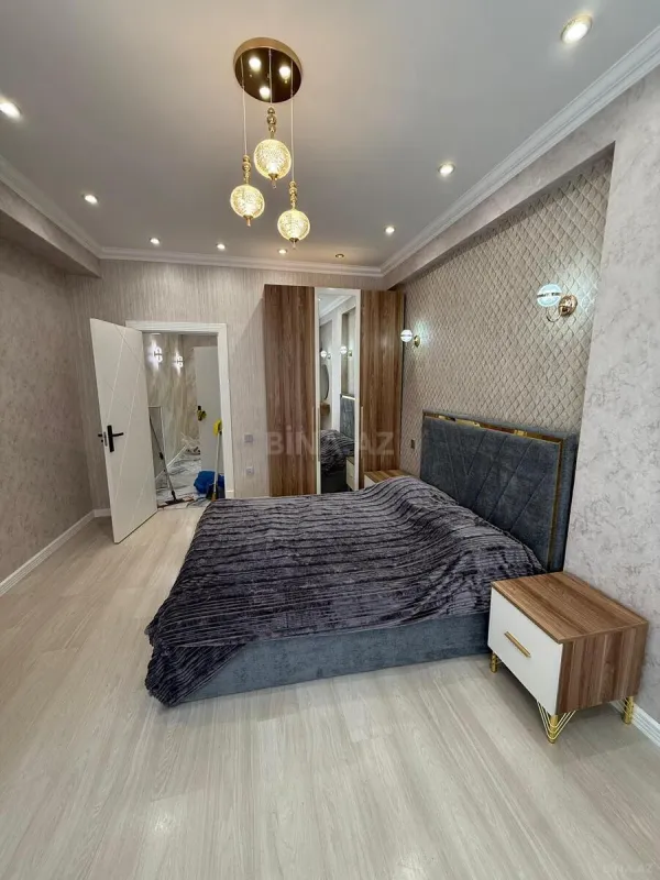 Kirayə verilir 2 otaqlı mənzil 65 m²