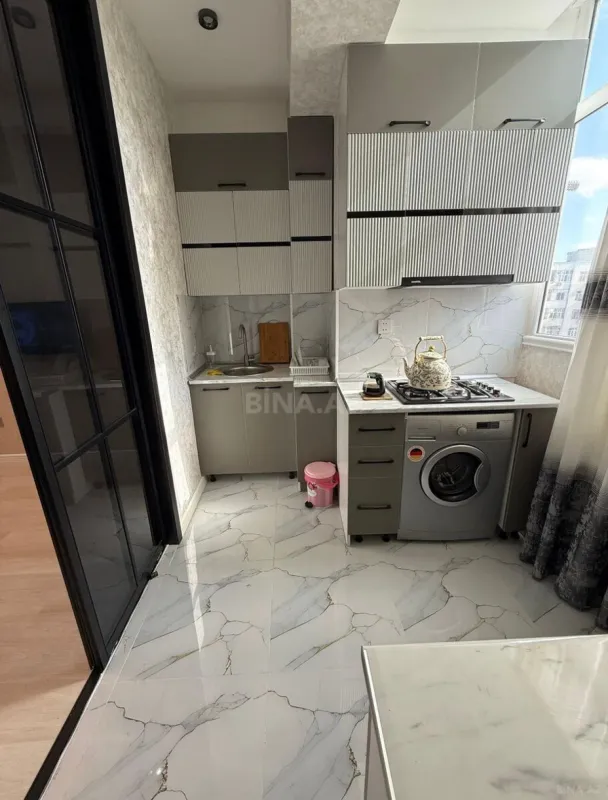 Kirayə verilir 2 otaqlı mənzil 65 m²
