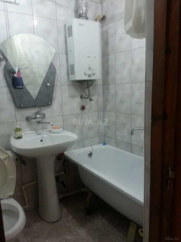 Satılır 4 otaqlı mənzil 90 m²