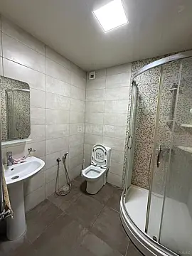 Kirayə verilir 2 otaqlı mənzil 75 m²