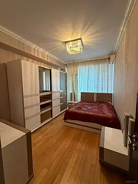 Kirayə verilir 2 otaqlı mənzil 75 m²