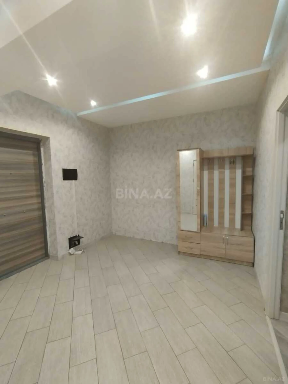 Kirayə verilir 2 otaqlı mənzil 66 m²