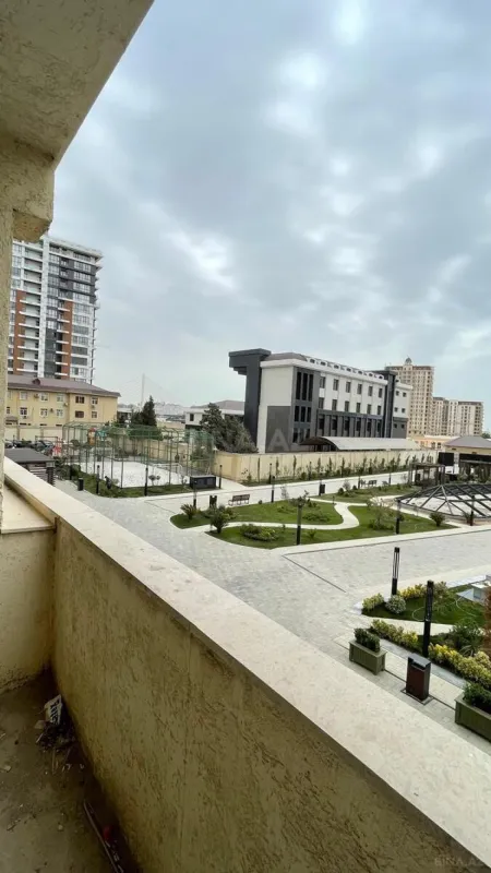 Satılır 2 otaqlı mənzil 66 m²