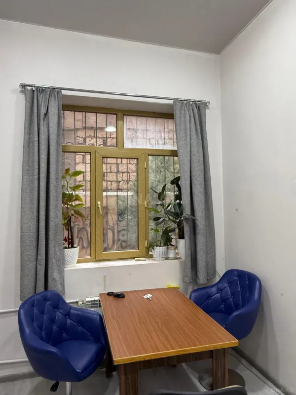 Kirayə verilir 1 otaqlı ofis 17 m²