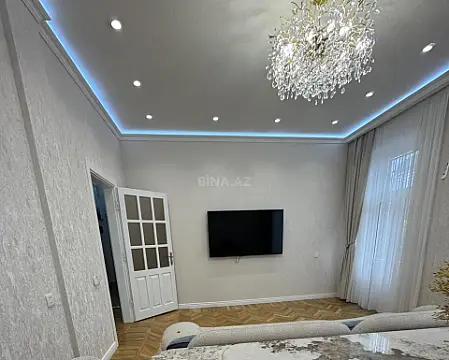 Kirayə verilir 3 otaqlı mənzil 100 m²