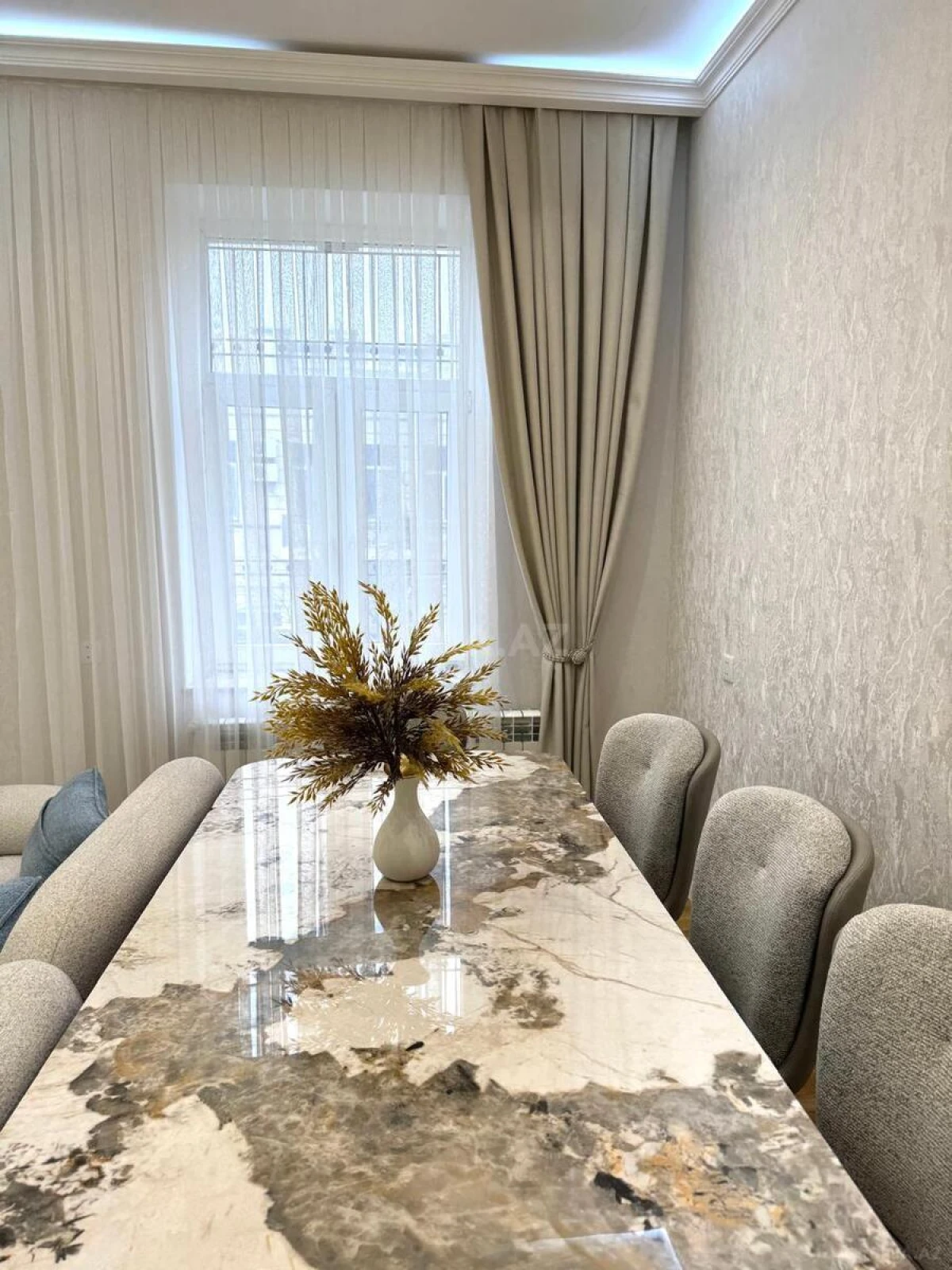 Kirayə verilir 3 otaqlı mənzil 100 m²