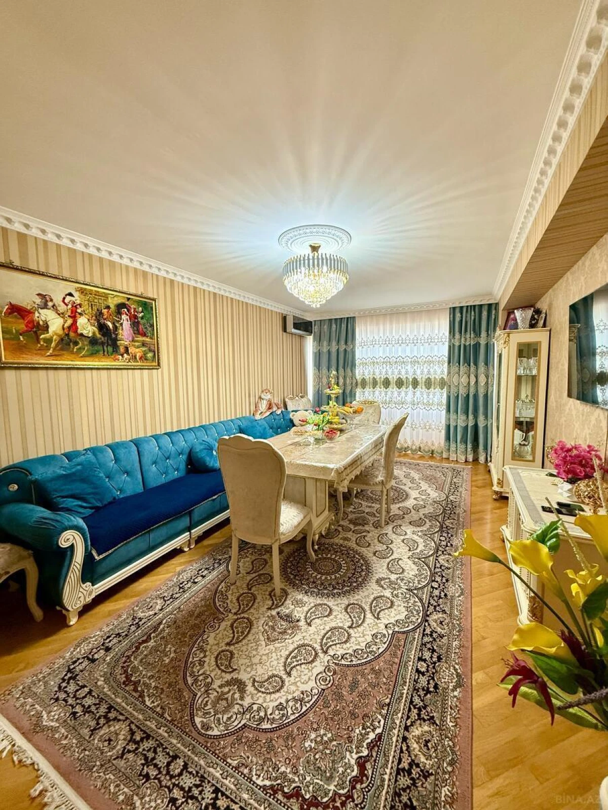 Satılır 3 otaqlı mənzil 130 m²