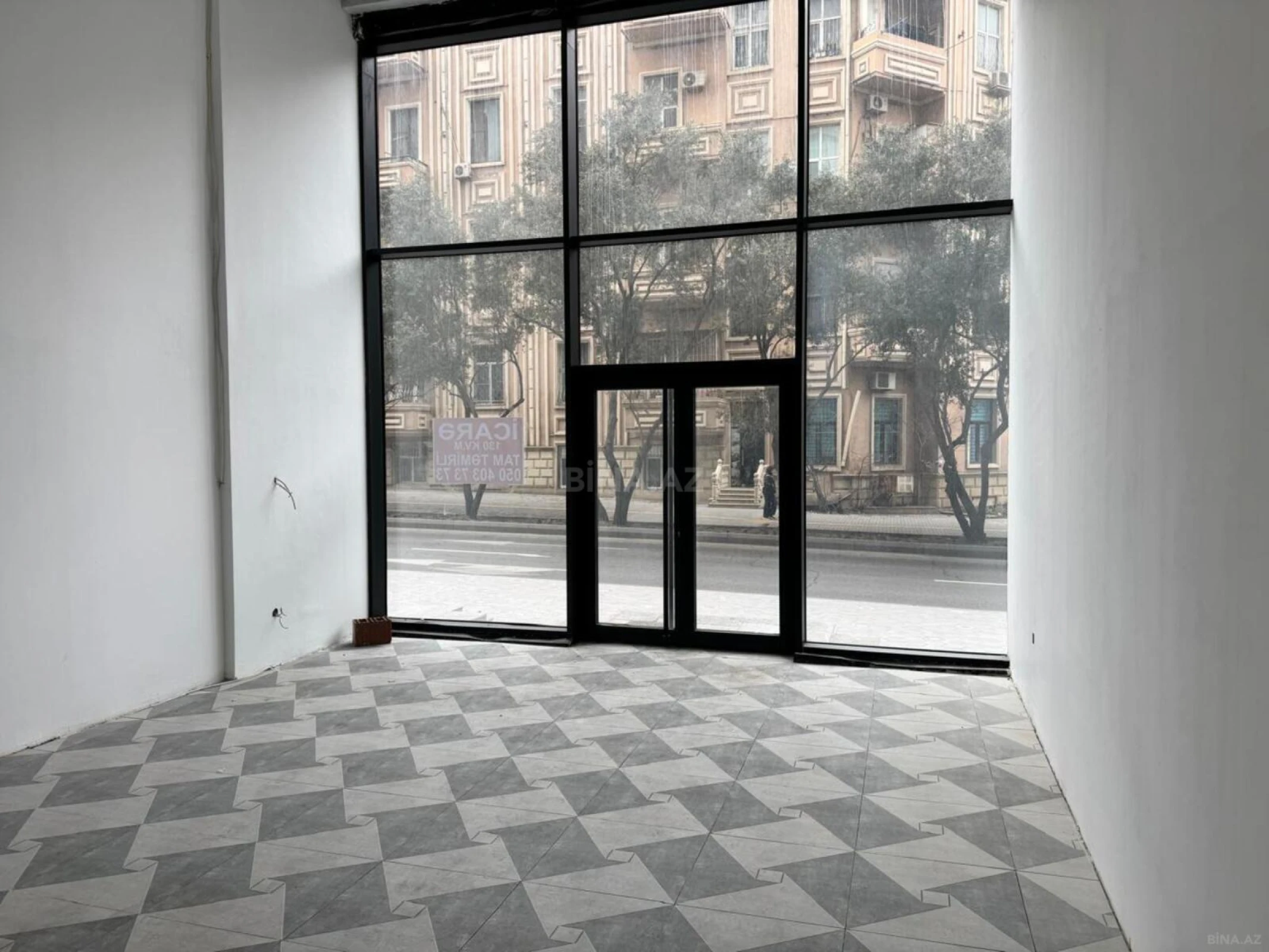 Kirayə verilir obyekt 130 m²