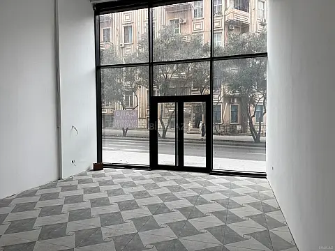 Kirayə verilir obyekt 130 m²