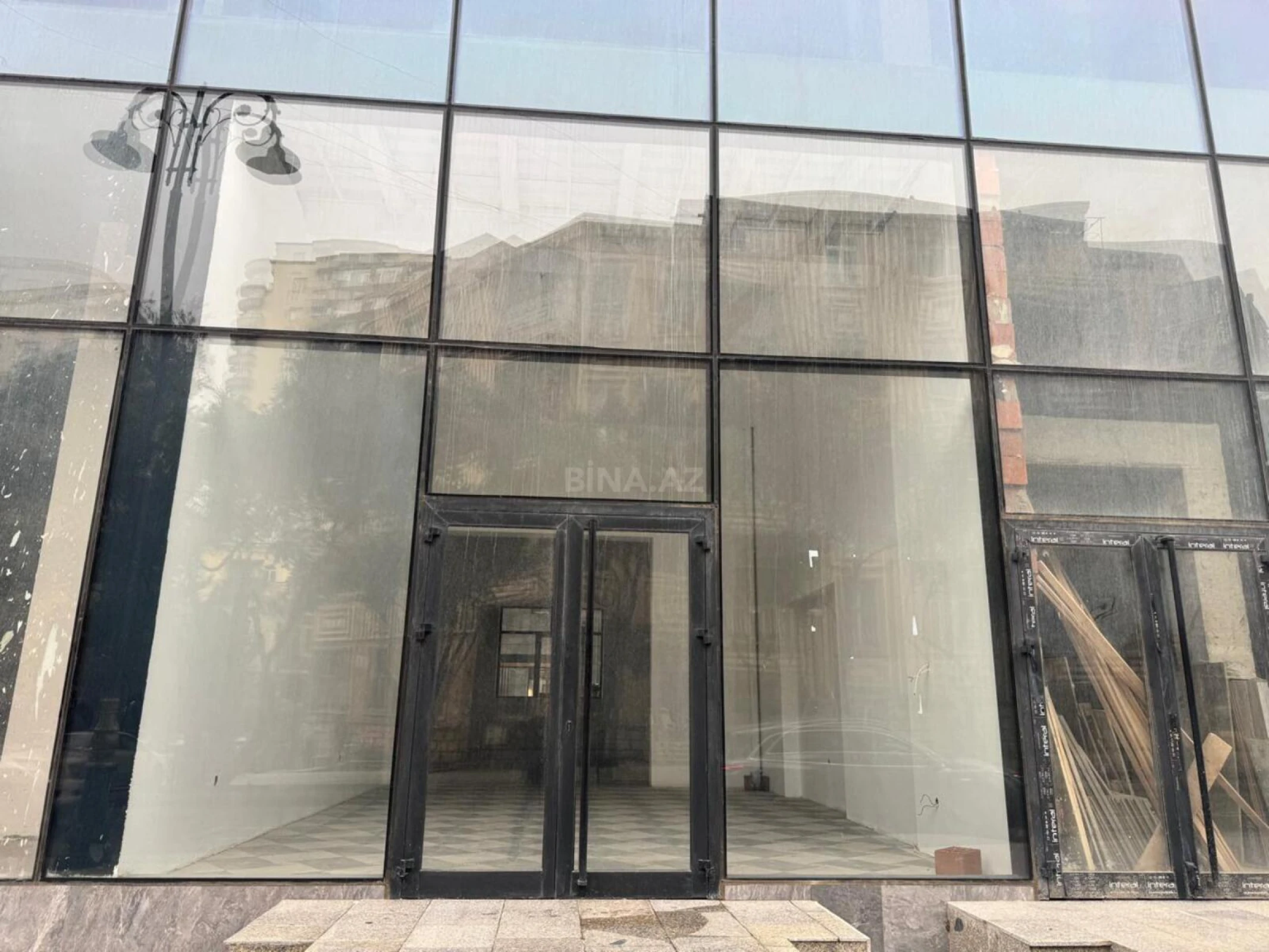 Kirayə verilir obyekt 130 m²