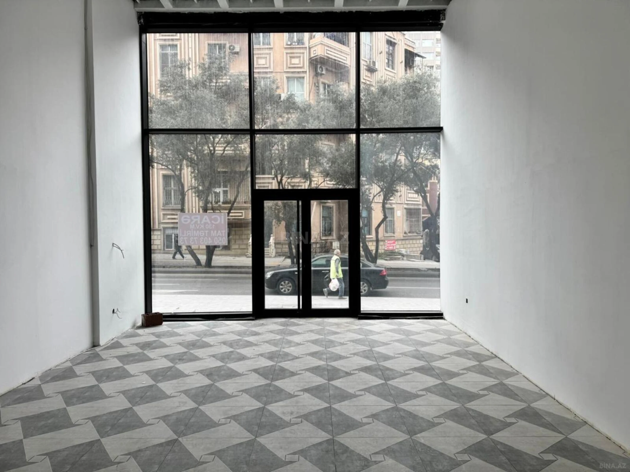 Kirayə verilir obyekt 130 m²