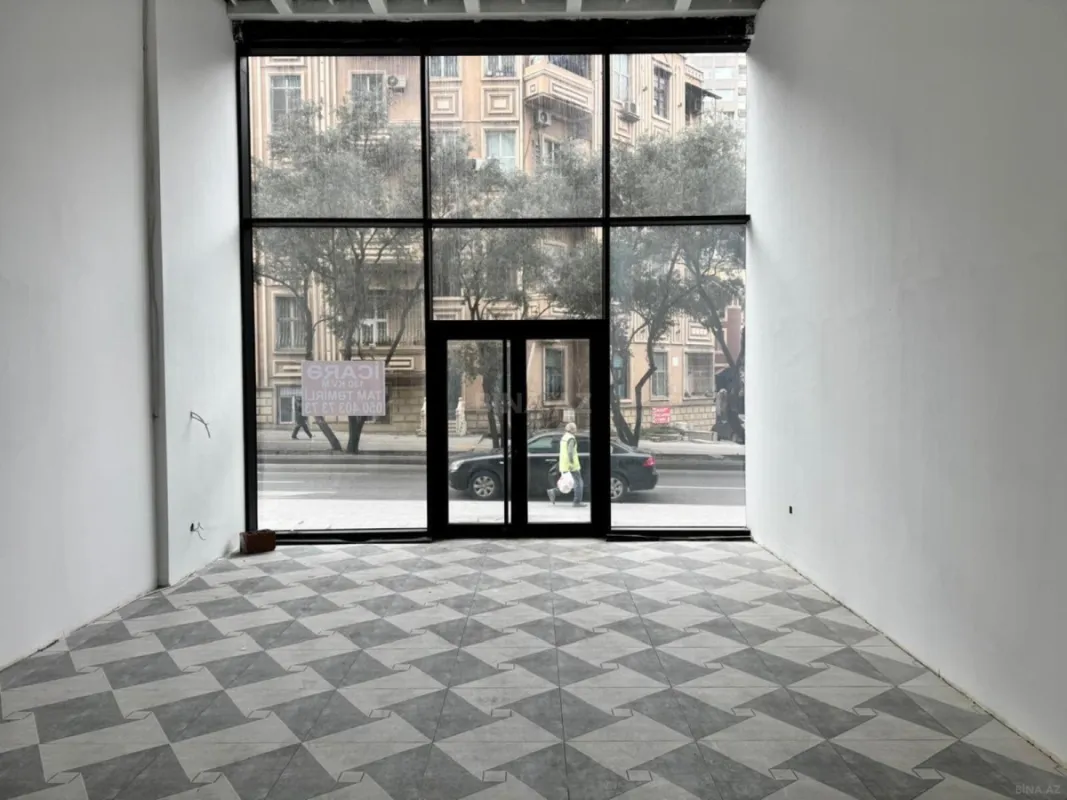 Kirayə verilir obyekt 130 m²