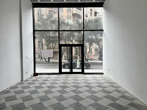 Kirayə verilir obyekt 130 m²