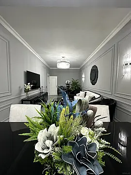 Satılır 2 otaqlı mənzil 98 m²