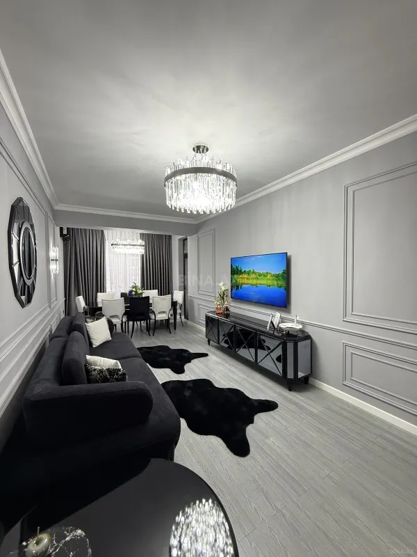 Satılır 2 otaqlı mənzil 98 m²