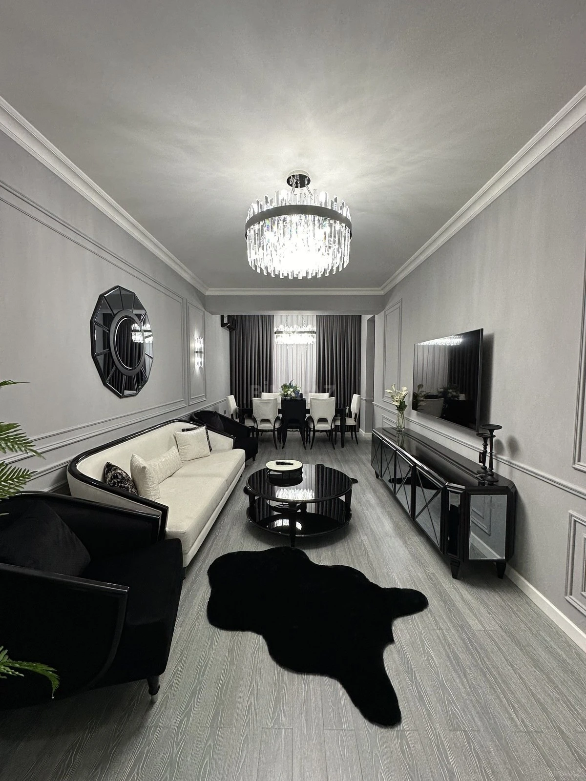 Satılır 2 otaqlı mənzil 98 m²