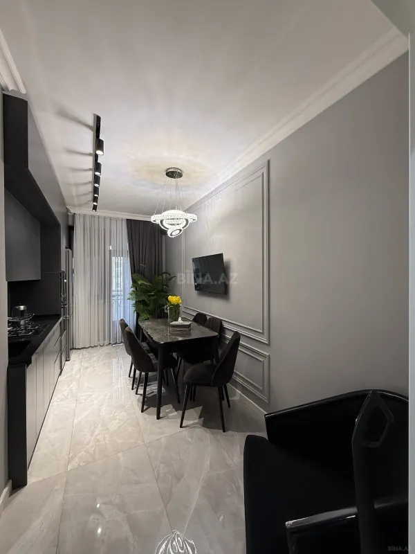 Satılır 2 otaqlı mənzil 98 m²