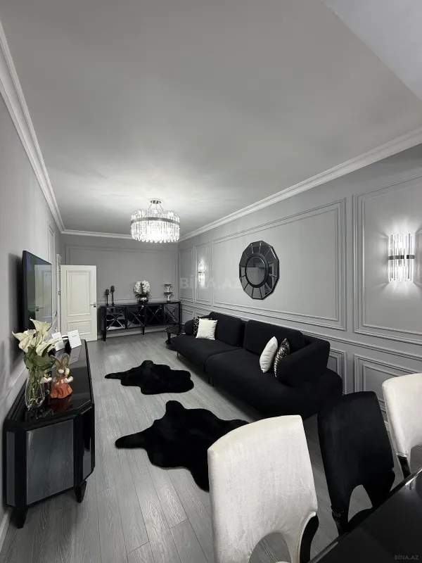 Satılır 2 otaqlı mənzil 98 m²