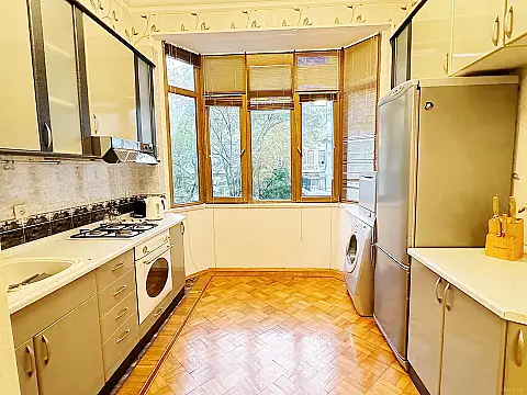 Kirayə verilir 3 otaqlı mənzil 90 m²