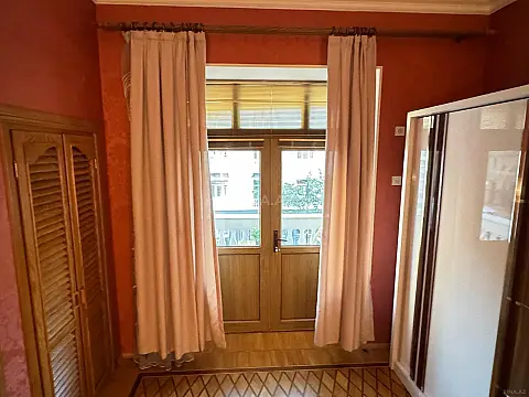 Kirayə verilir 3 otaqlı mənzil 90 m²