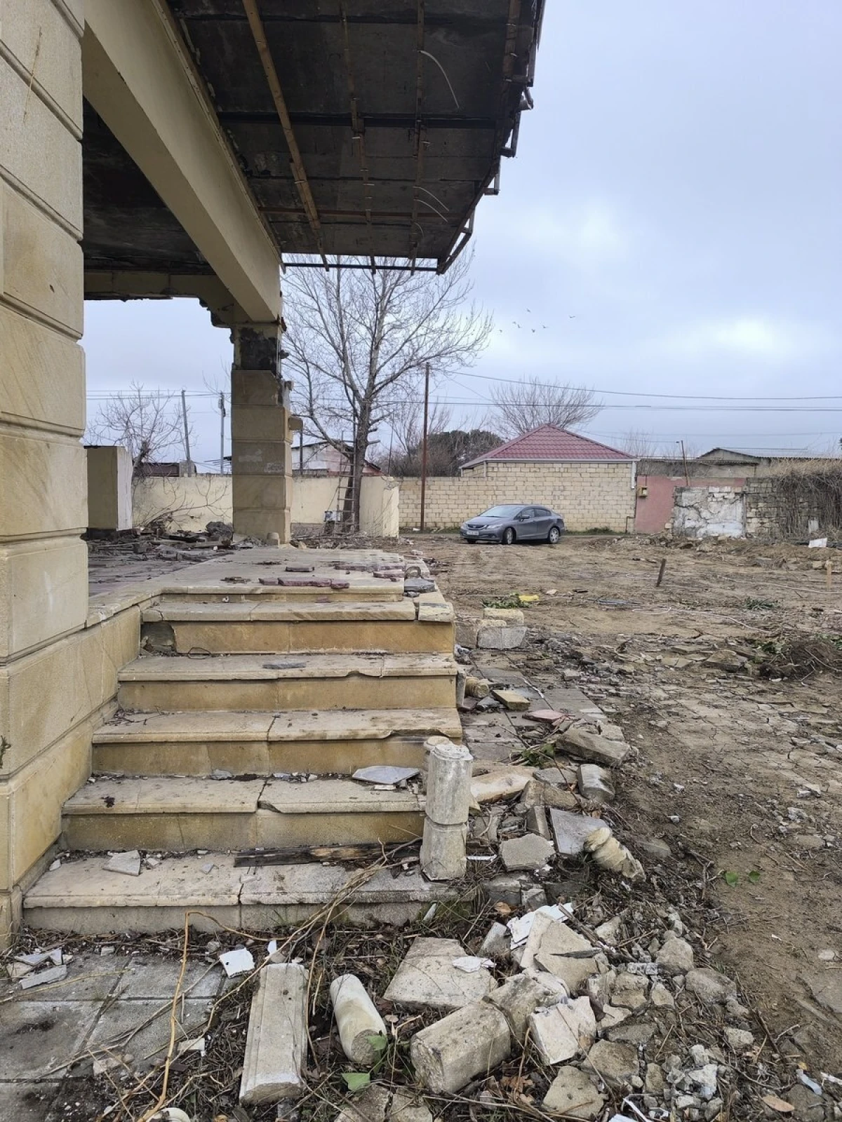 Satılır torpaq sahəsi 3.5 m²