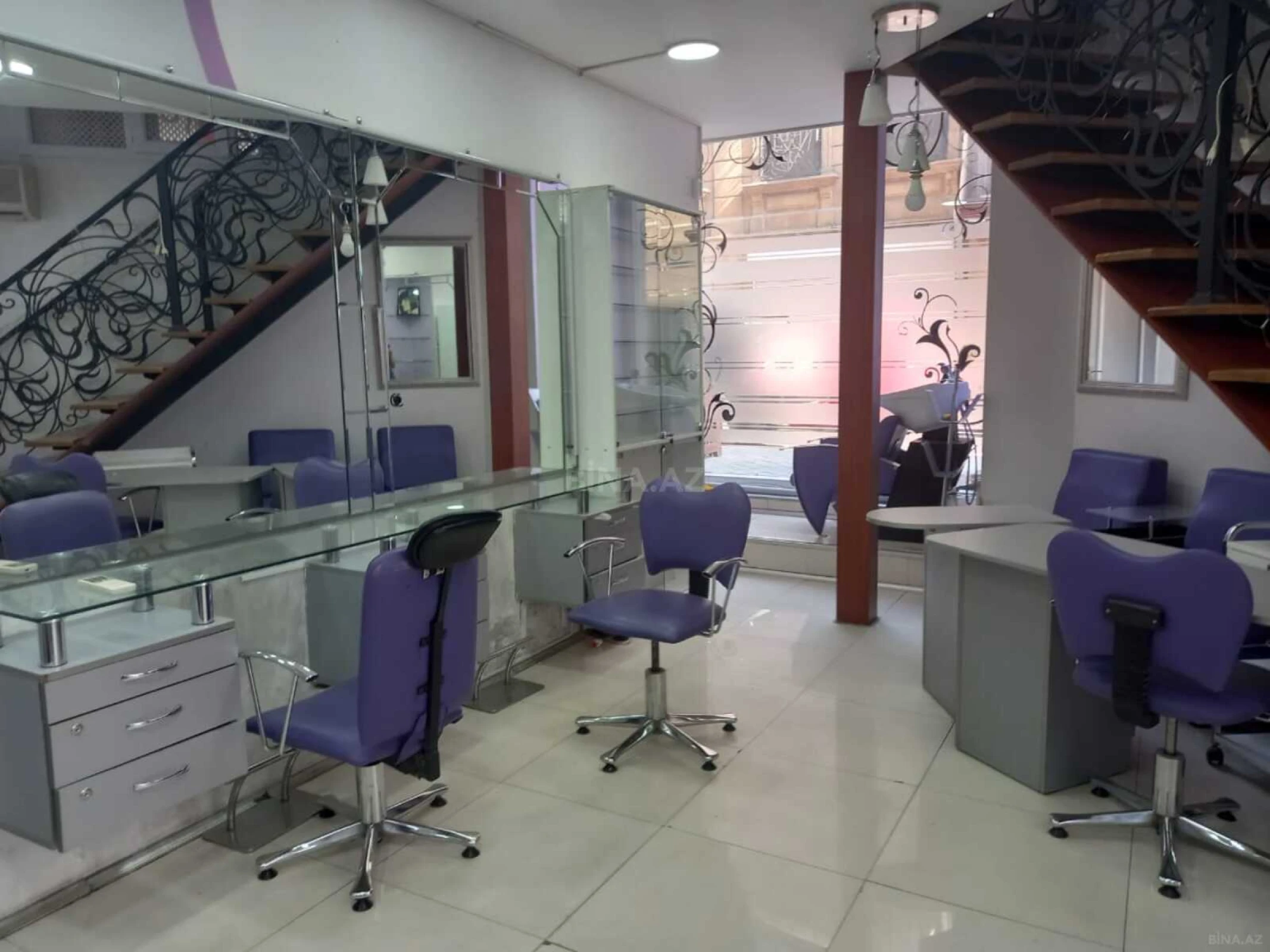 Satılır obyekt 90 m²