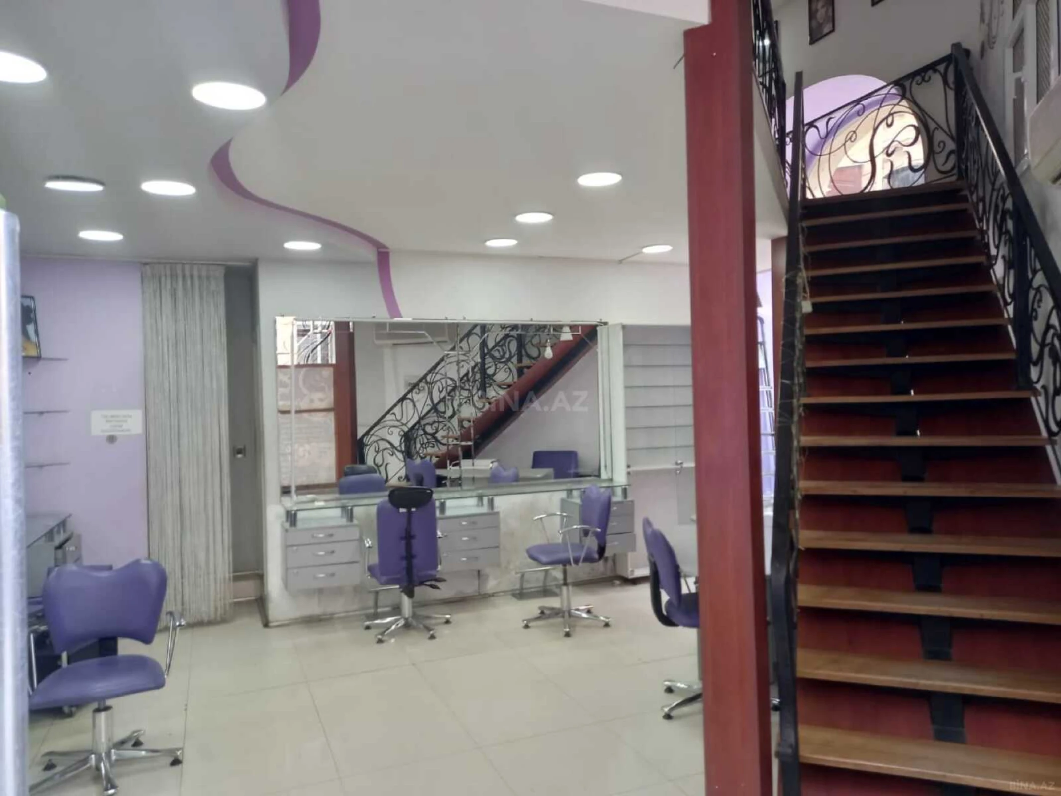 Satılır obyekt 90 m²