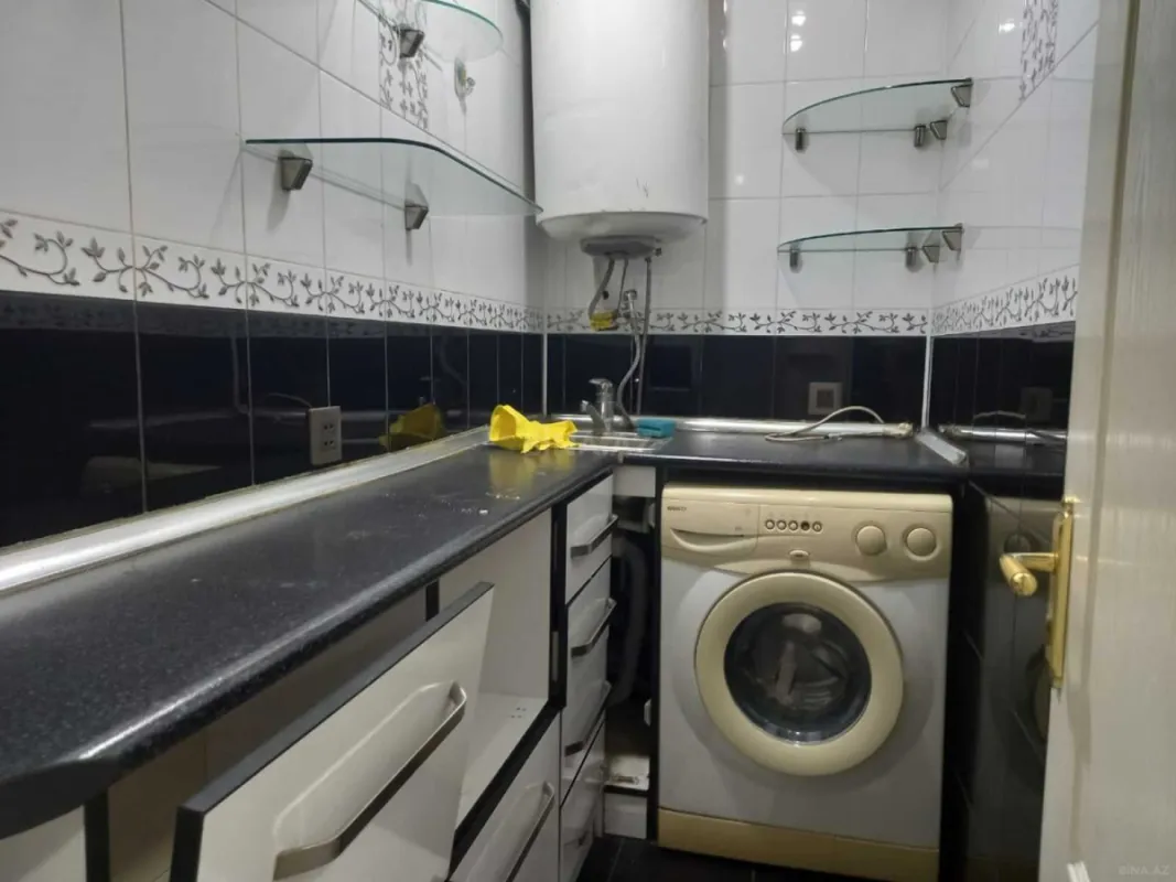 Satılır obyekt 90 m²