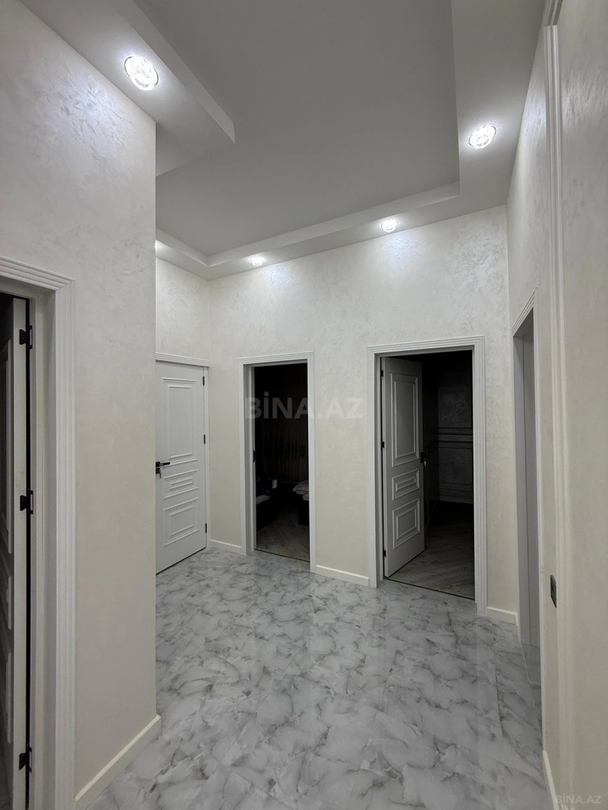 Kirayə verilir 5 otaqlı həyət evi 250 m²