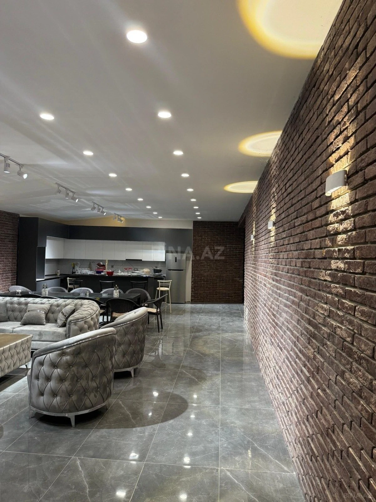 Kirayə verilir 5 otaqlı həyət evi 250 m²